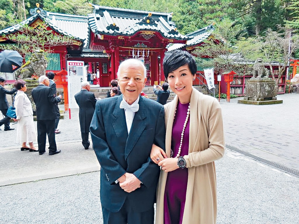 江美儀發文悼念前家公夏春秋。