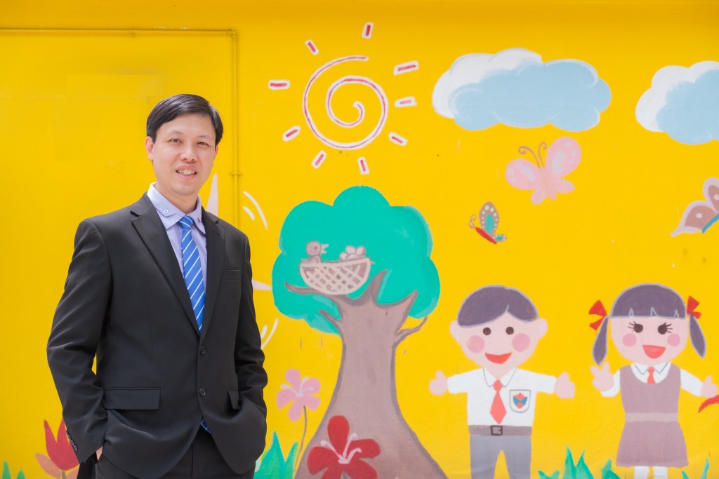 新會商會學校校長胡立峰（圖片來源：《親子王》）