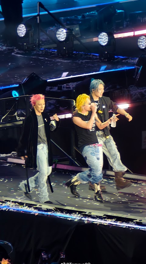 BIGBANG慶祝出道20周年而舉辦的世界巡唱,昨晚在韓國高陽開鑼。(微博圖片) BIGBANG慶祝出道20周年而舉辦的世界巡唱,昨晚在韓國高陽開鑼。(微博圖片)