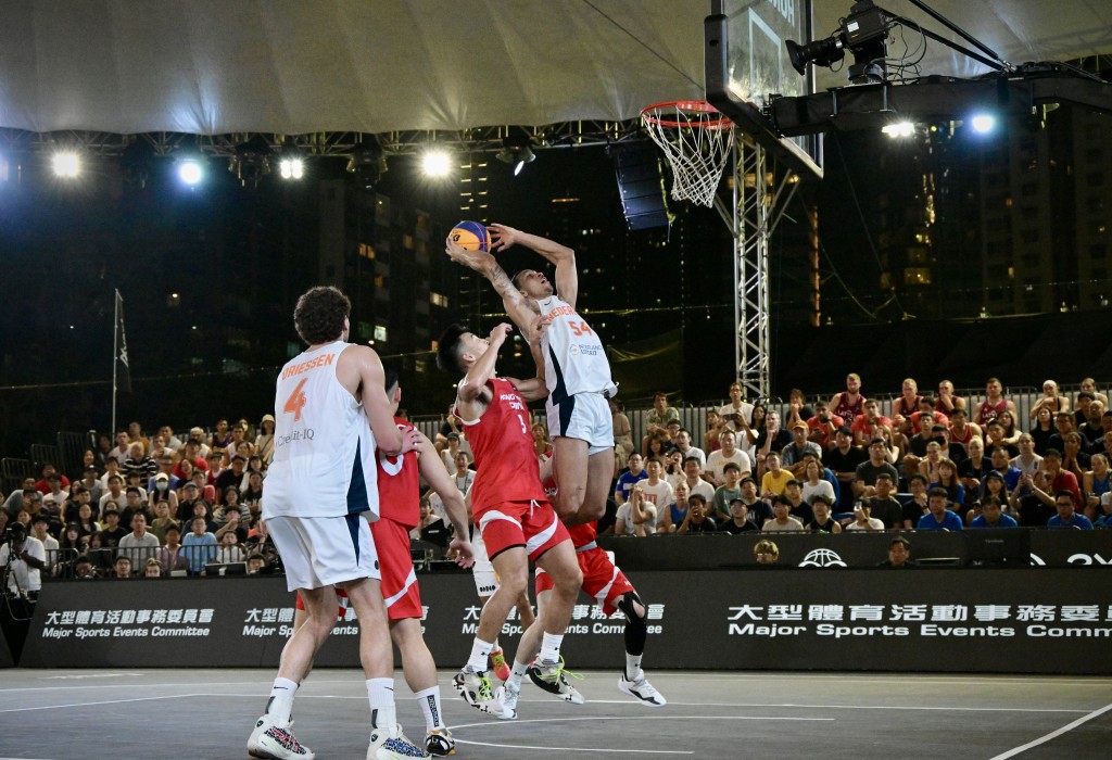   FIBA 3x3 篮球巴黎奥运资格赛，港男队挑战荷兰。 苏正谦摄