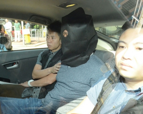 警方拘捕男子