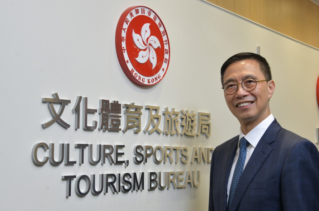 文化体育及旅游局局长杨润雄。资料图片