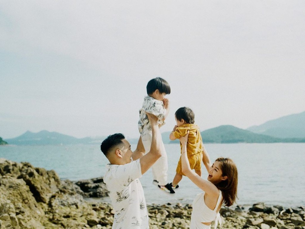 岑麗香為老公誕下兩子。