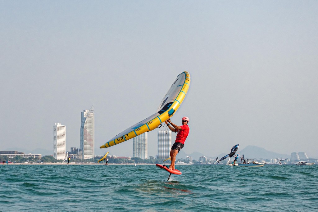 何允輝盼能兼顧滑浪風帆與滑浪風翼，雙綫並行。香港滑浪風帆會圖片