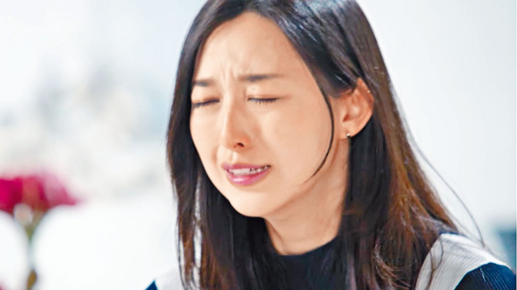 叶萱在纪录片中作出剖白。