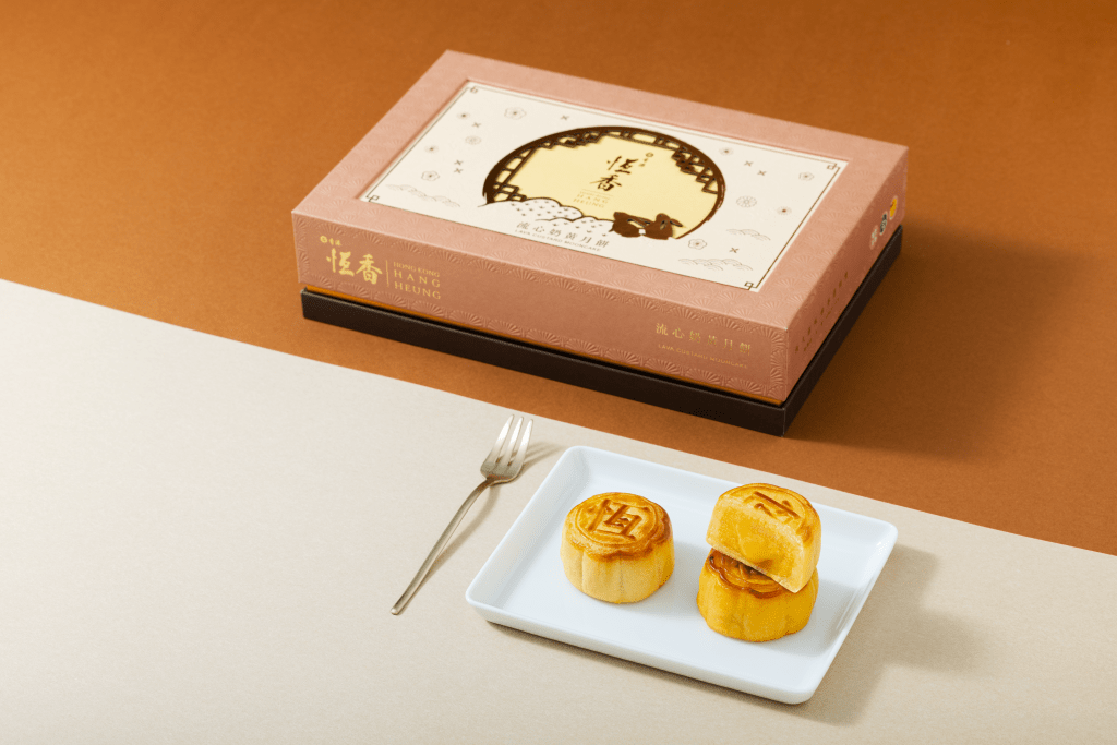 流心奶黃月餅（6個裝），售價$348/盒，即日至8月31日可享早鳥價$205