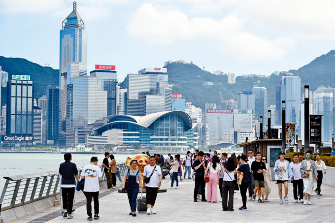 非內地訪港旅客人數上升，成為支持旅遊業的新力軍。資料圖片