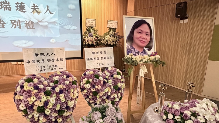 fb「毋忘愛」圖片