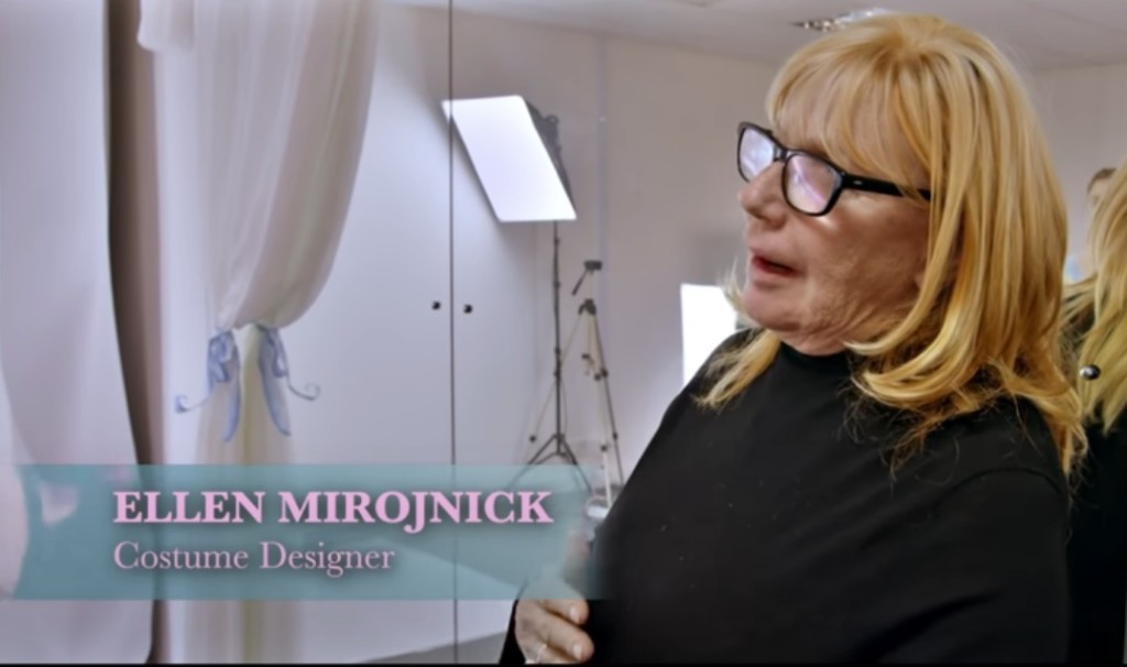 负责主理全剧服饰设计的Costume Designer Ellen Mirojnick。