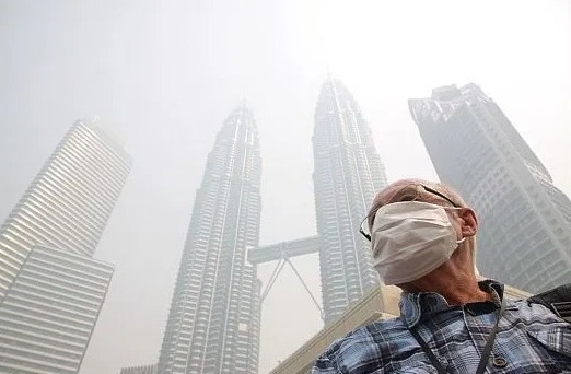 大馬當局指當地空氣污染惡化，印尼山火為元凶。網上圖片