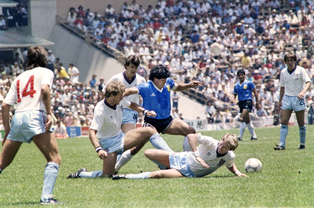 1986年墨西哥世界盃8強，馬勒當拿帶領阿根廷以 2:1 淘汰英格蘭。法新社