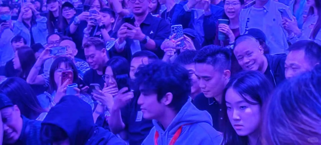 Lucas謝振軒與Quintus謝振南在場內被捕獲。 Lucas謝振軒與Quintus謝振南在場內被捕獲。