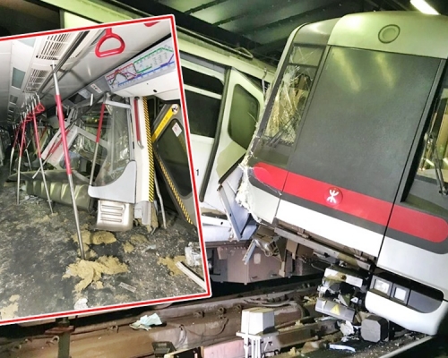 兩列列車去年3月在中環站附近相撞，車廂損毀嚴重。資料圖片
