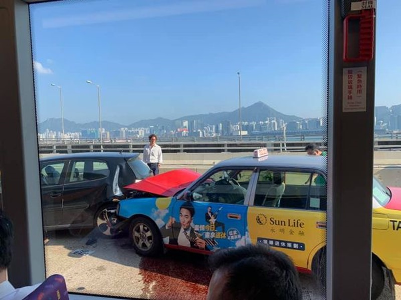 東區走廊3車相撞意外 網民：Victoria Lam