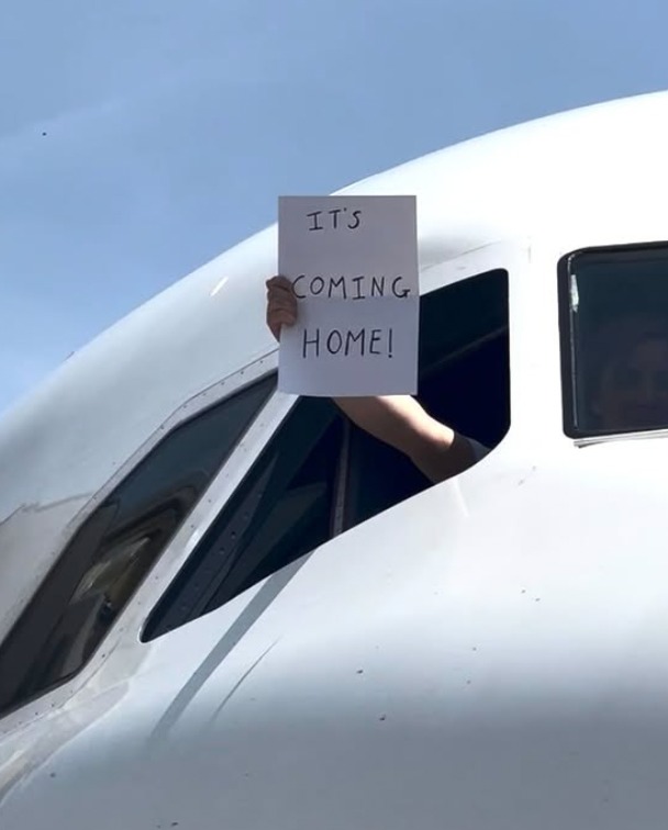 英航影片中巧妙加入英格兰经典口号“It's coming home”。 英航影片中巧妙加入英格兰经典口号“It's coming home”。
