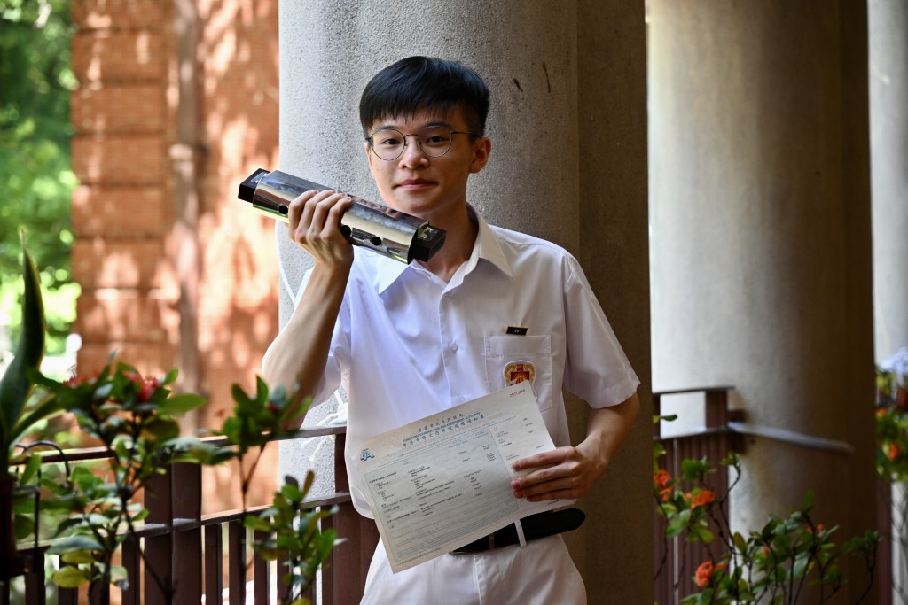 英皇書院「超級狀元」容卓言。 蘇正謙攝 英皇書院「超級狀元」容卓言。 蘇正謙攝