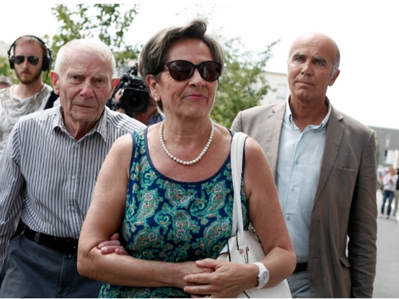 维维亚娜在瑞士日内瓦的联合国人权委员会会议上,要求委员协助。 AP