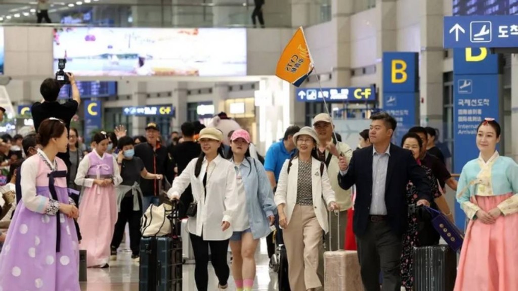 南韓宣布9月底開始對中國團體遊客免簽。新華社