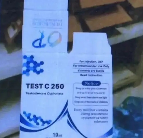 健身教練出租平房內土法生產，自製「增肌神藥」。