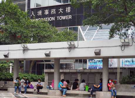 疫情期间，不少外地持有外佣签证、工作签证或者想回香港的市民受到疫情影响，未能返回香港。