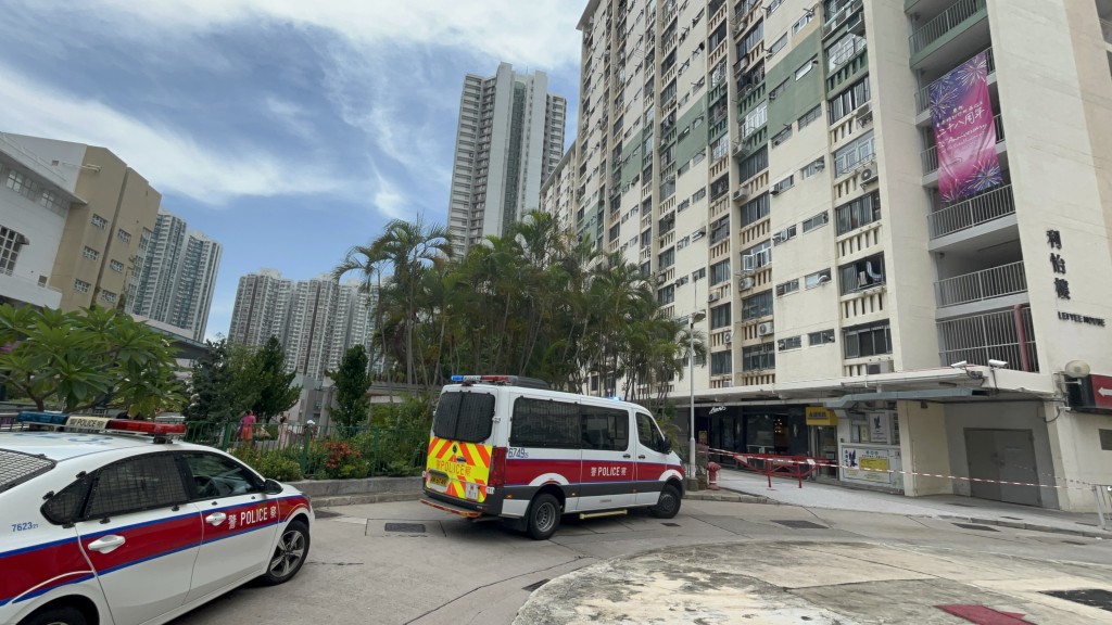 警方到場處理。 警方到場處理。
