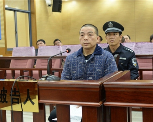 原中共廣西高校工委統戰部原部長李寧受審，被控受賄400多萬元人民幣。