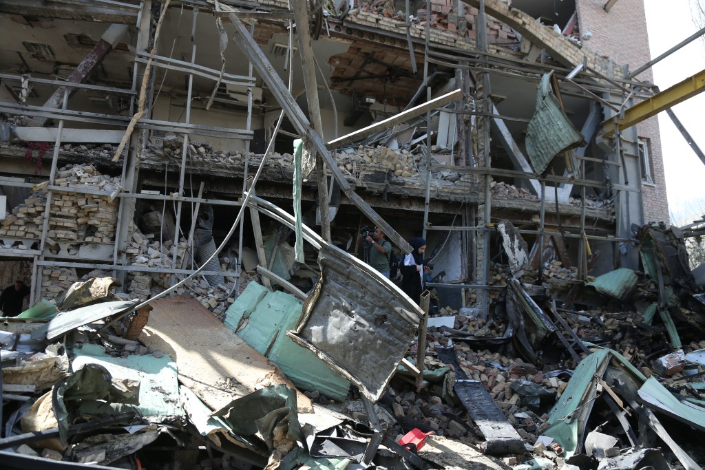 德黑蘭一家大學遭到空襲，損毀嚴重。新華社