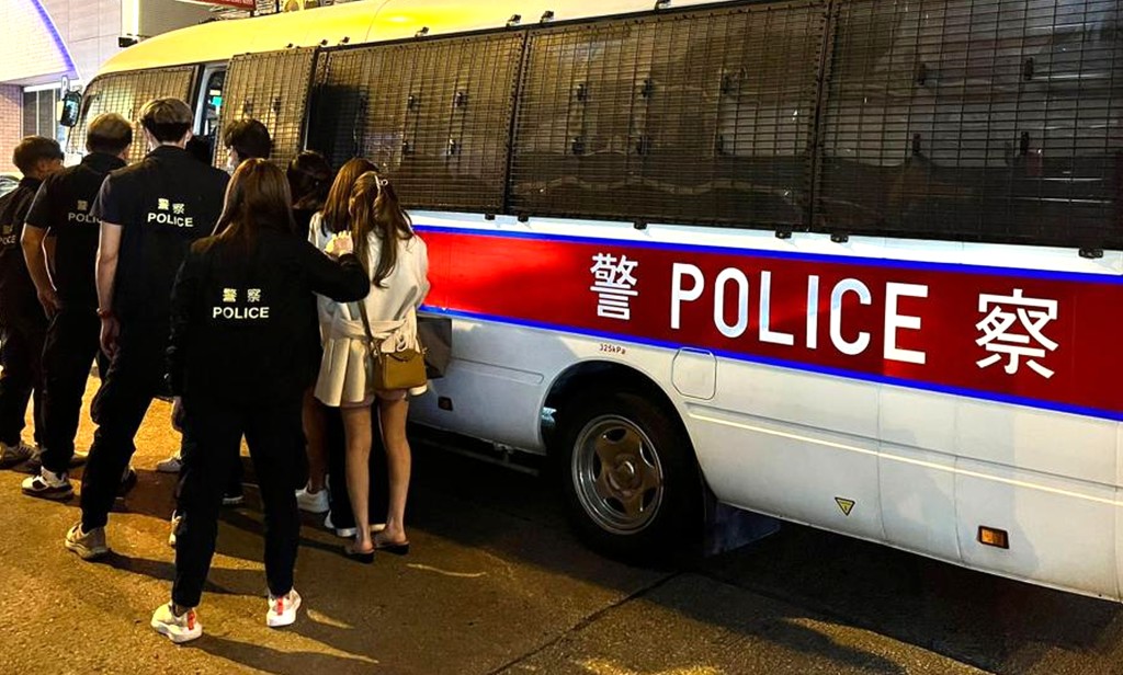 警方拘捕涉案人士。