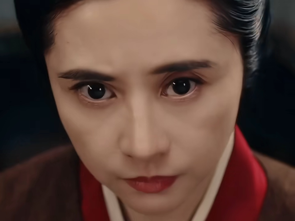 何美鈿現時演媽媽角色。