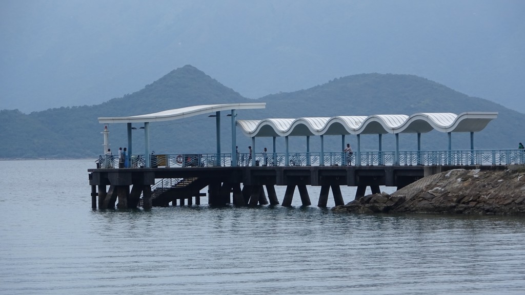 烏溪沙碼頭82歲翁炎夏游海泳 遇溺獲救送院不治。資料圖片