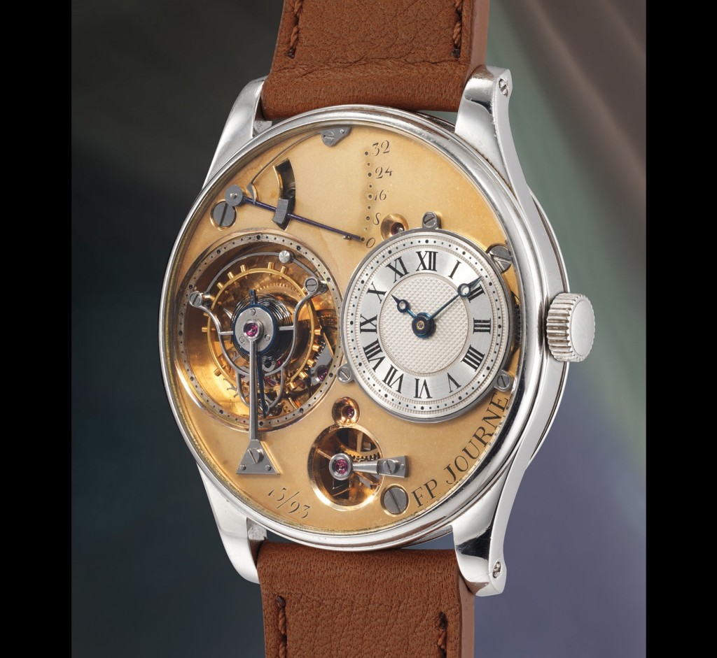 F.P. Journe于1993年制成的铂金Tourbillon SouverainàRemontoir d'Egalité（编号15/93）。