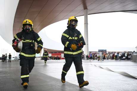 本港消防处明日将派员到江门，与大湾区各消防队伍进行48小时演练。资料图片