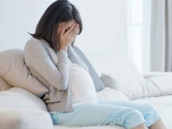 台灣一名孕婦為防疫婉拒飯聚,遭朋友嘲「懷龍種」斷交。(示意圖)