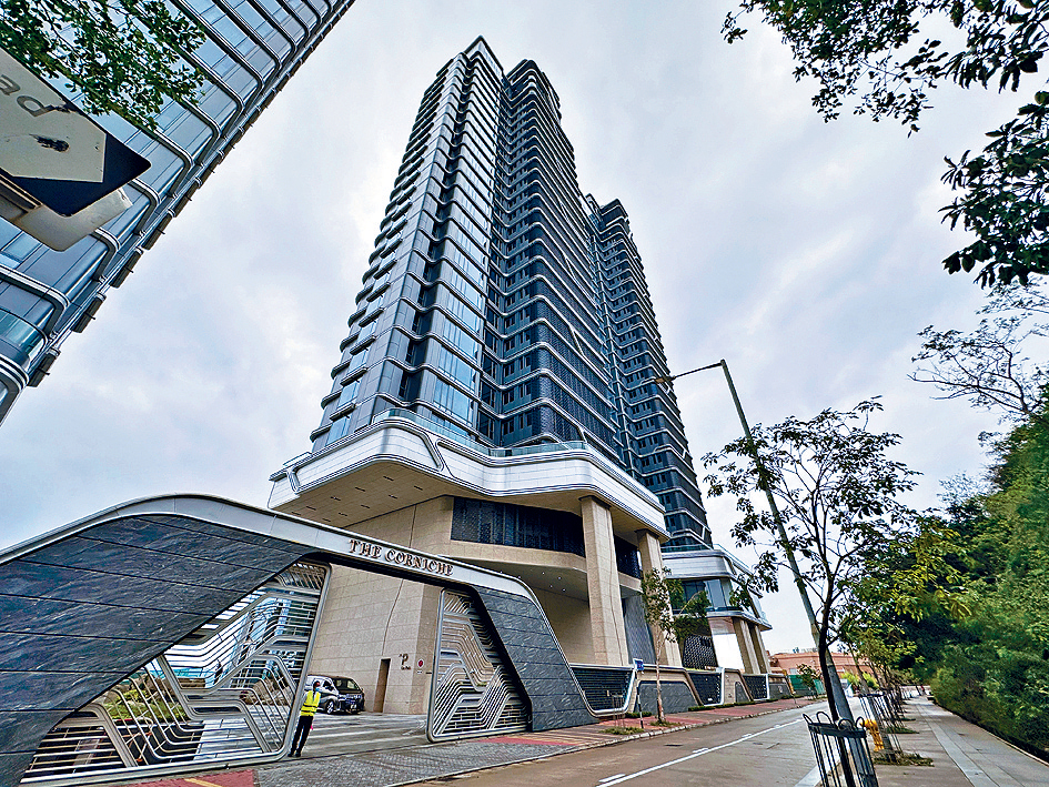 凱玥，市場消息指錄大手客斥資逾4.388億，購入項目3層全層6個單位連6個車位。