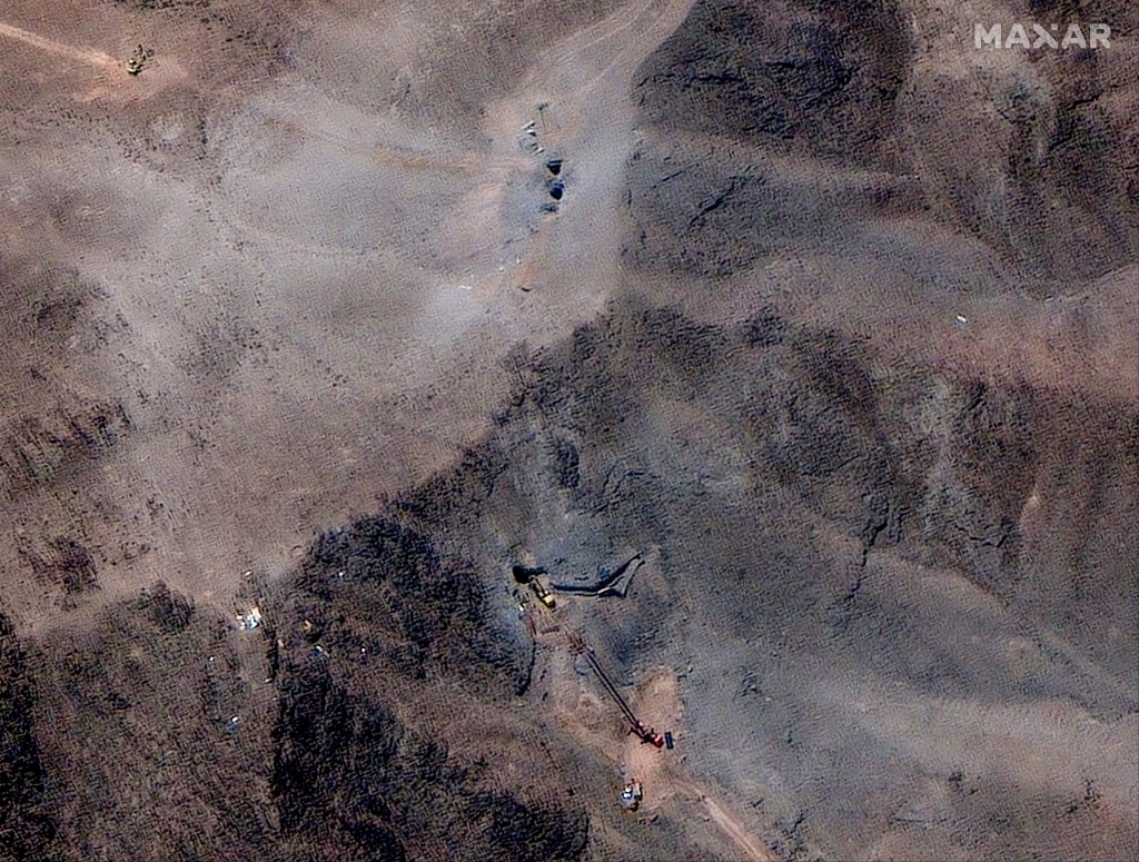 衛星圖片顯示，伊朗福爾多核設施已恢復活動。美聯社