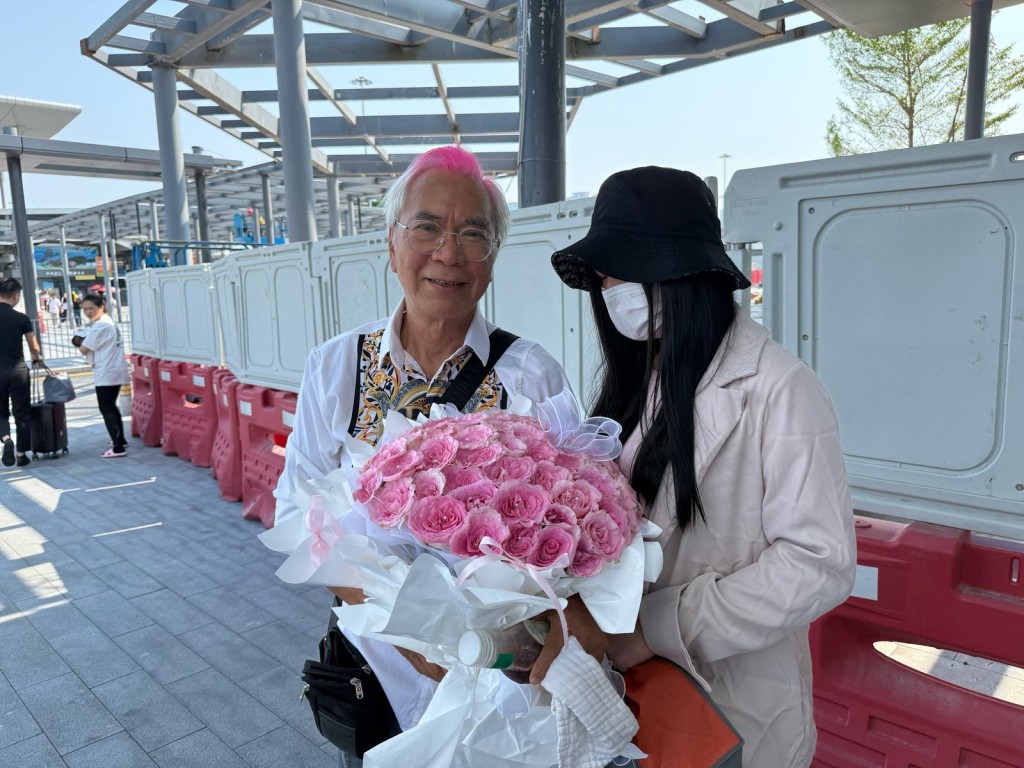 王青霞出狱后随即被遣返内地。