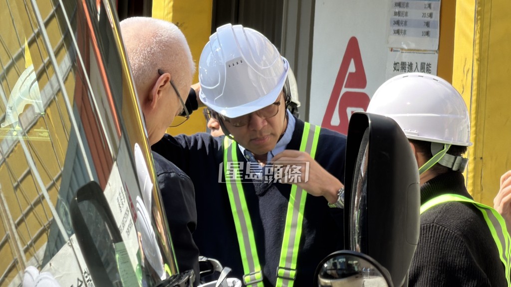 陸啟康之後再到觀塘福寧道設計及建造觀塘綜合發展項目地盤。