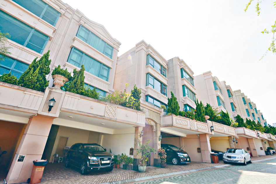 ■富豪海湾洋房以7000万成交，7年帐面亏蚀约880万。