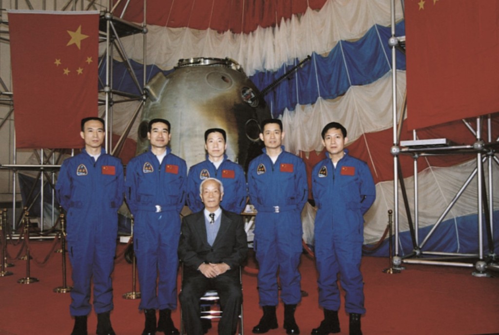 王希季是中国著名的空间技术专家。《人民日报》