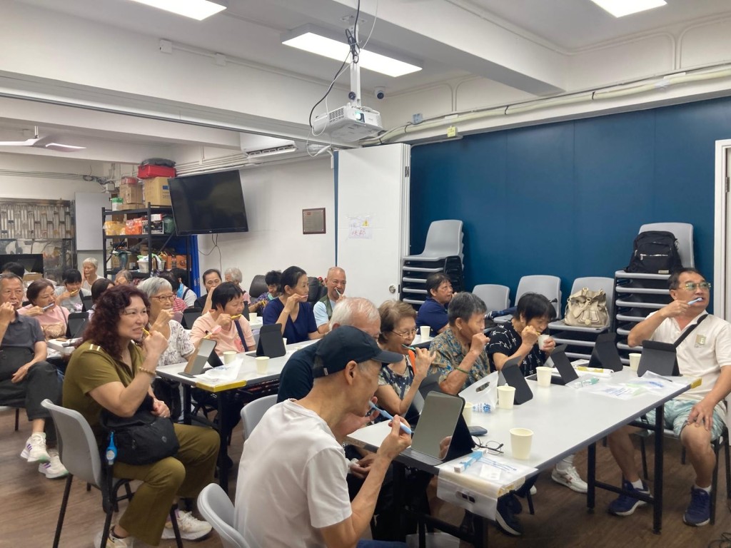 計劃為有需要人士舉辦牙齒及口腔護理工作坊。(受訪者提供)