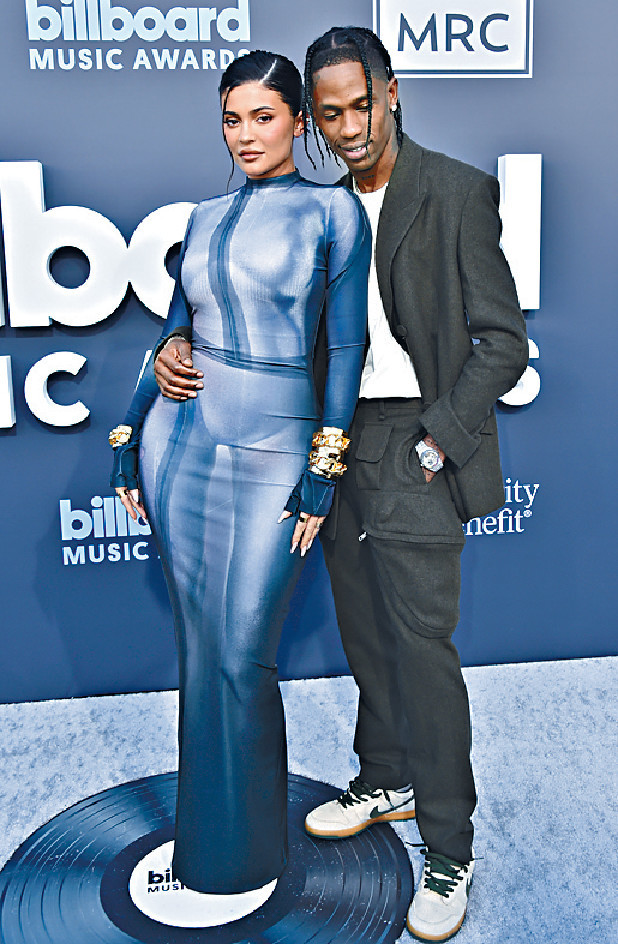 ■Kylie Jenner陪男友出席Billboard頒獎禮。　美聯社