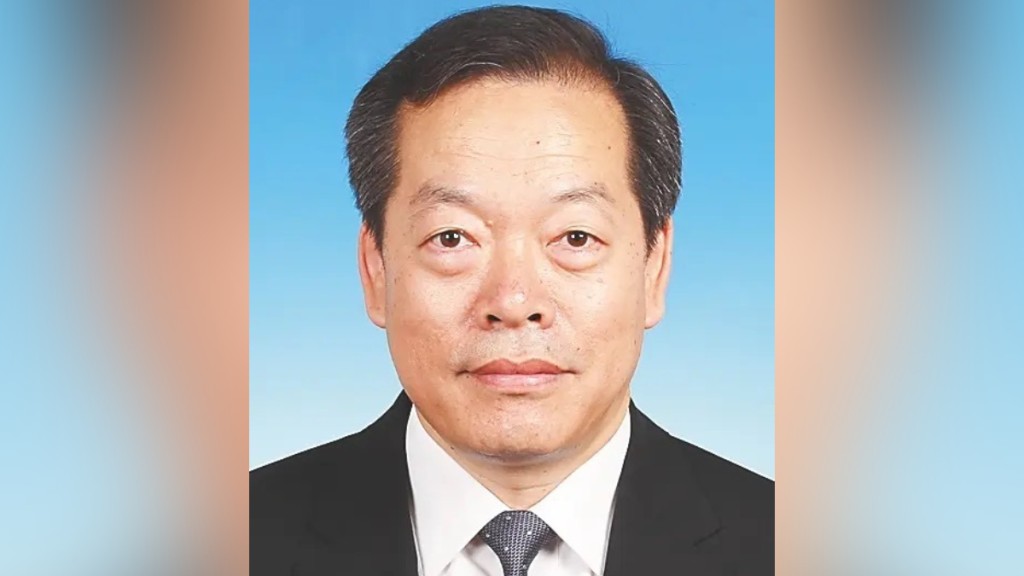 廣東省委組織部長馮忠華任廣州市委書記。