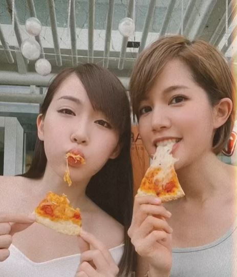 跟蘇皓兒私下是好姊妹。