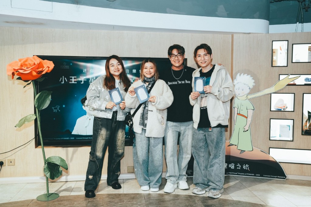 《中年好聲音》家族好友黃博、李佳、劉威煌均有到場支持。