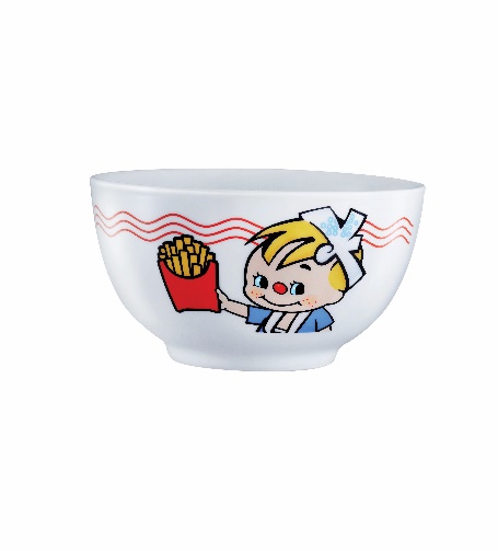 在麥當勞買任何食品加98元換購出前一丁碗碟套裝。
