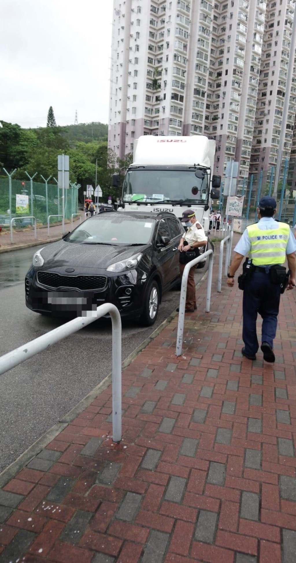 荃灣區共發出949張告票。圖:警方提供