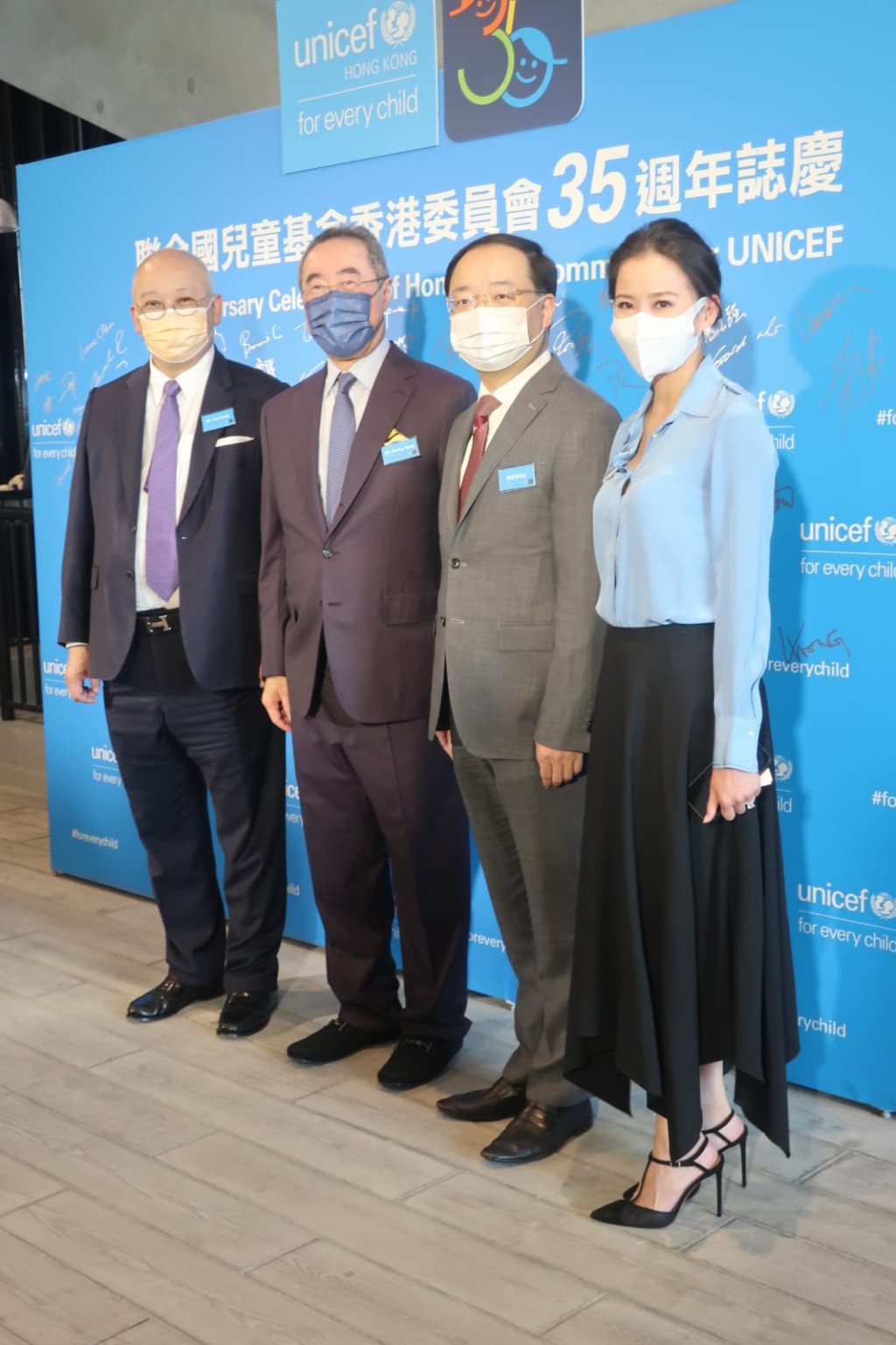 唐英年都有出席。