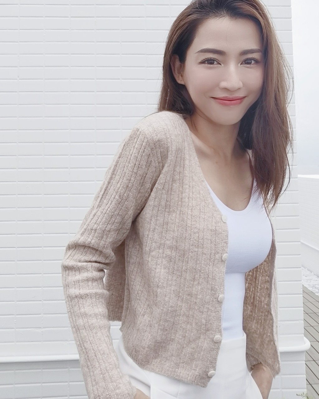 上月,曾跟細So發展婚外情的練美施成為米蘭站的新執行董事及主席,年薪48萬。