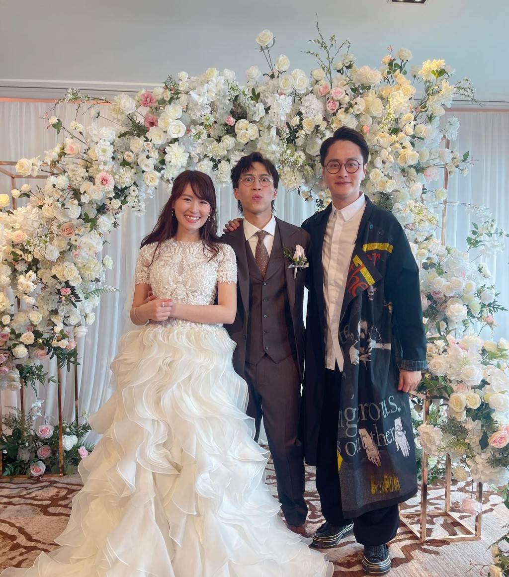 謝東閔出席吳業坤婚禮同樣為獨自現身。