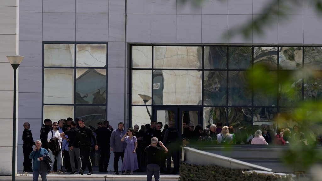 希臘法院發生槍擊案。 美聯社